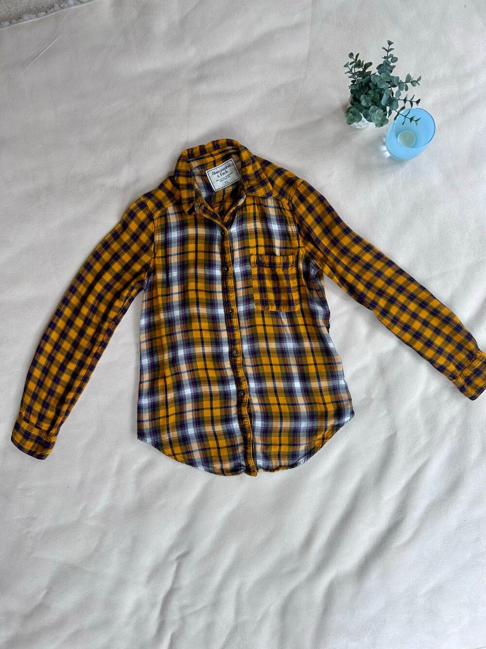 Abercrombie & Fitch Women’s Yellow and Navy Plaid Button-Down Shirt